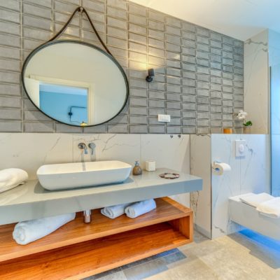 Villa Red - Bathroom04