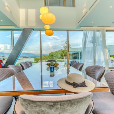 Villa Red - Living Room01